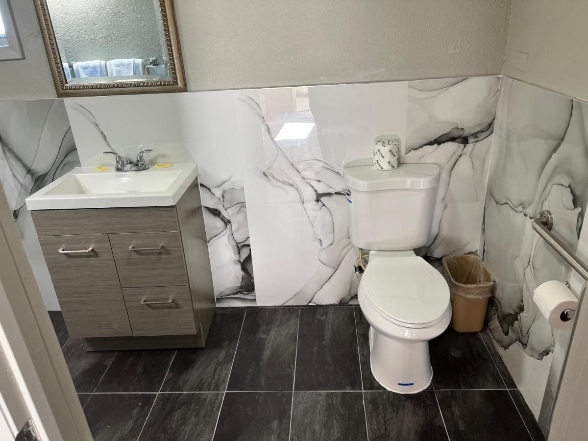 Miami Inn & Suites Oak Lawn Extérieur photo