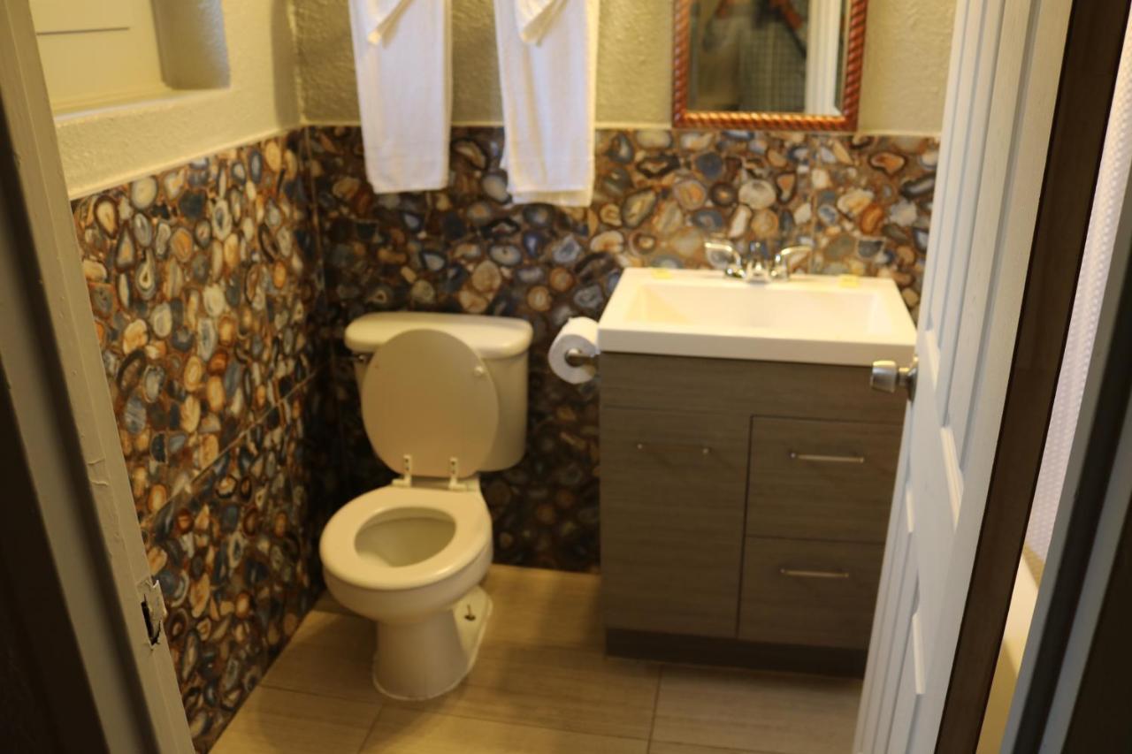 Miami Inn & Suites Oak Lawn Extérieur photo