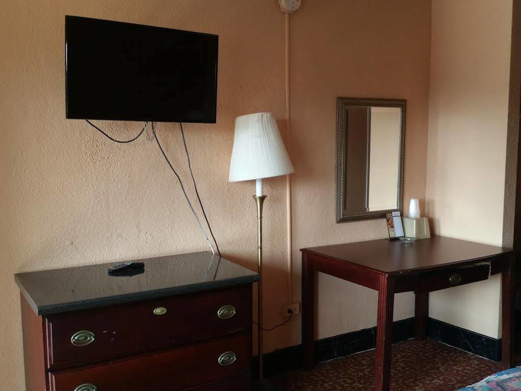 Miami Inn & Suites Oak Lawn Extérieur photo